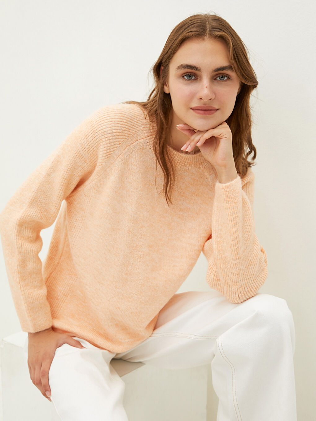 Свитер из трикотажа с круглым вырезом, однотонный, с длинным рукавом для женщин-3