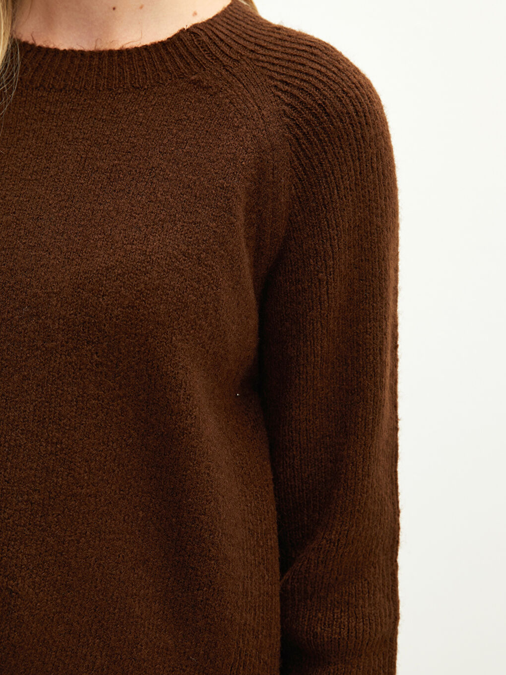 Crew Neck Plain Long Sleeve Women's Knitwear Sweater-3