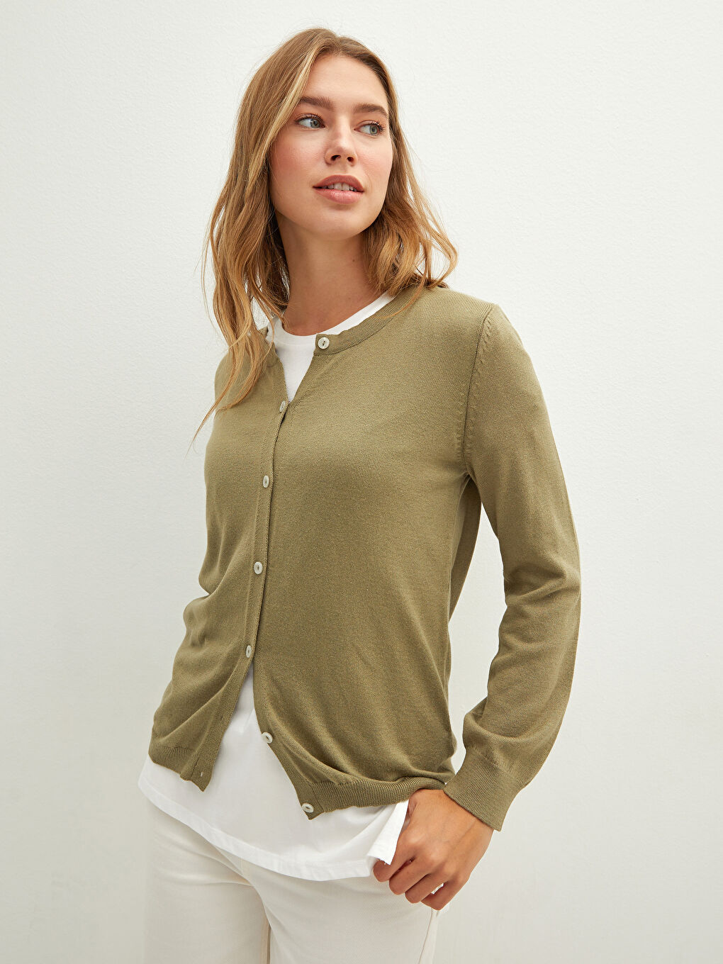 Haki Bisiklet Yaka Düz Uzun Kollu Düğme Kapamalı Kadın Triko Hırka