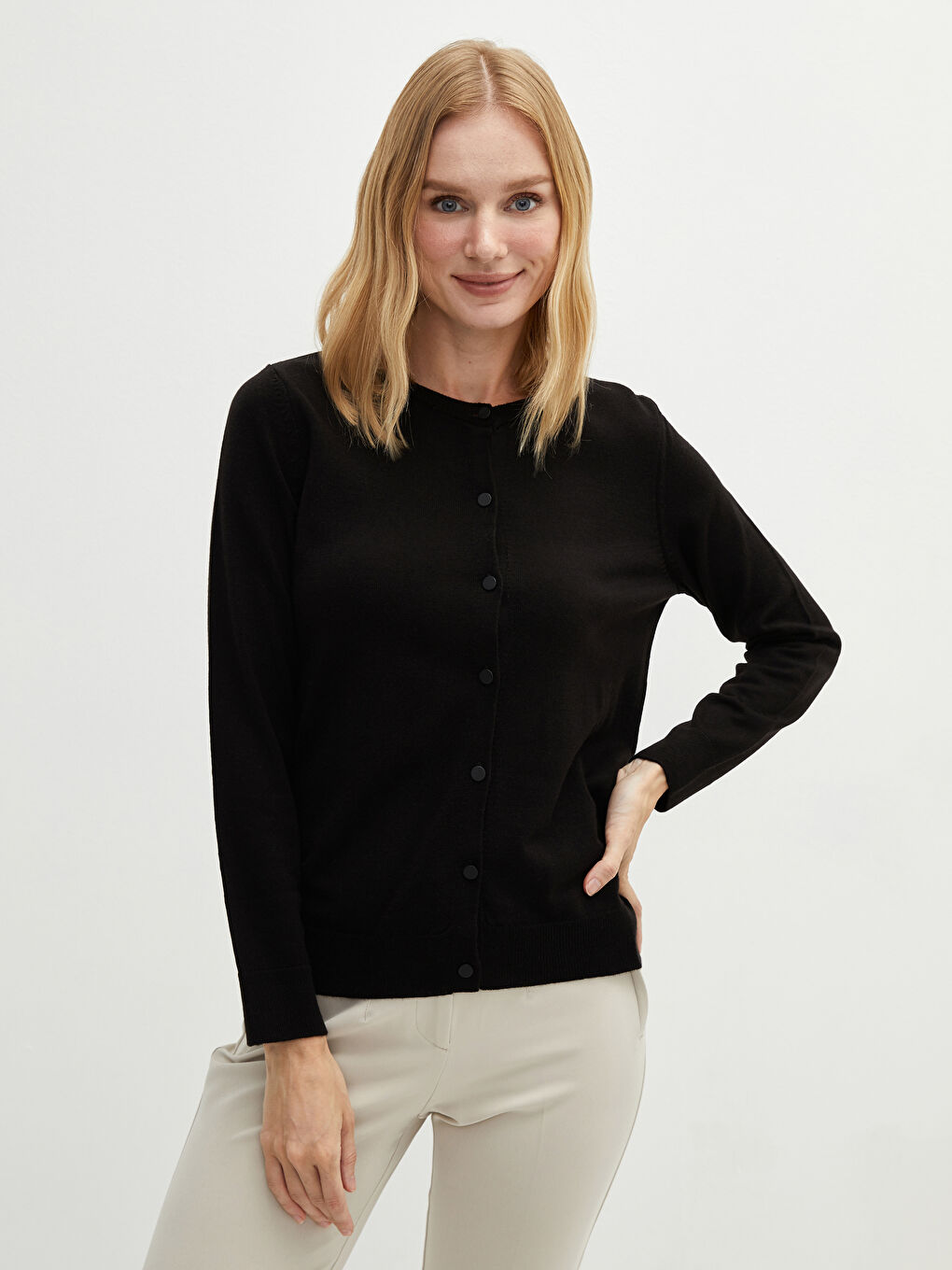 Crew Neck Plain Long Sleeve Women's Knitwear Cardigan-1