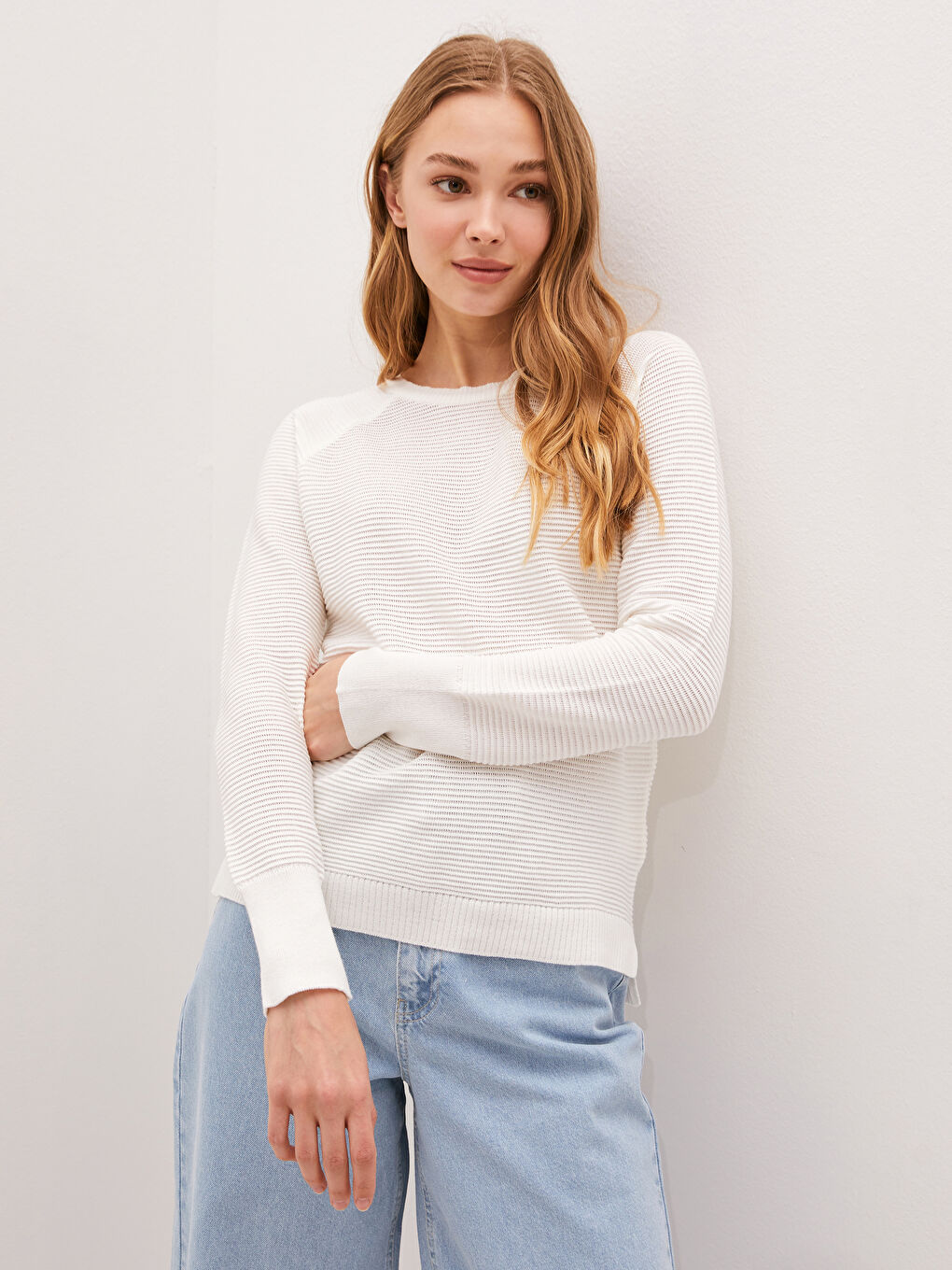LCW Vision Rundhalsausschnitt Gestreifter Langarm Baumwollpullover für Damen -W12130Z8-D3W