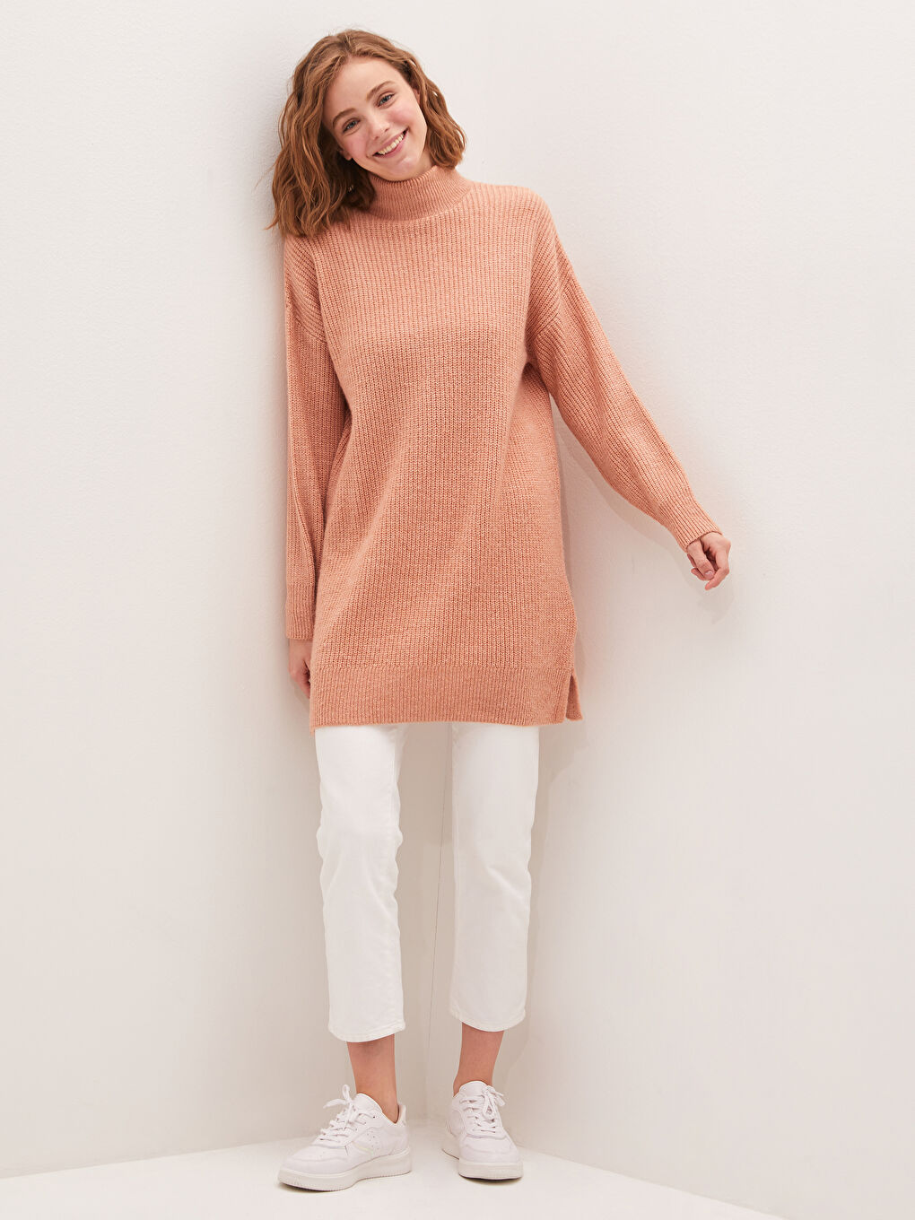 Pembe Yarım Balıkçı Yaka Düz Uzun Kollu Triko Kadın Tunik-1