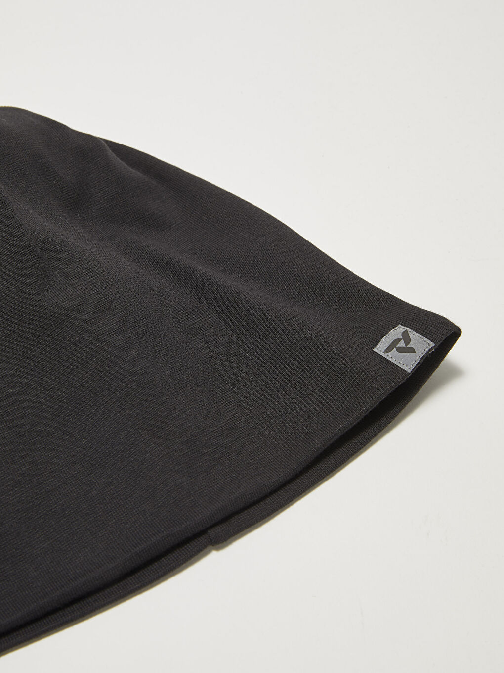 Siyah Yazı Baskılı Erkek Bere-6