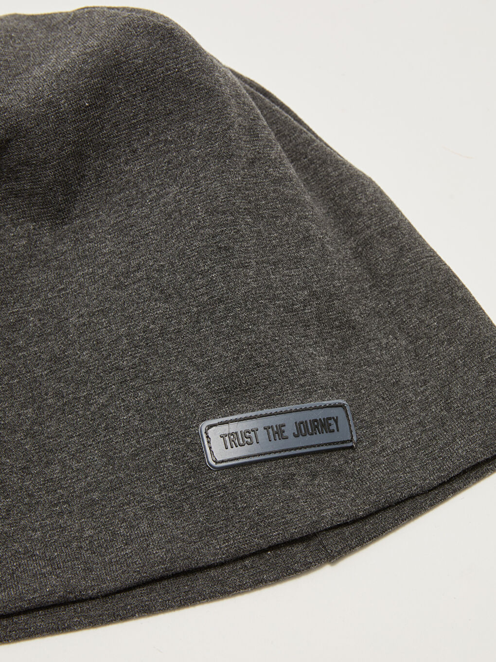 Antrasit Etiket Baskılı Erkek Triko Bere-3