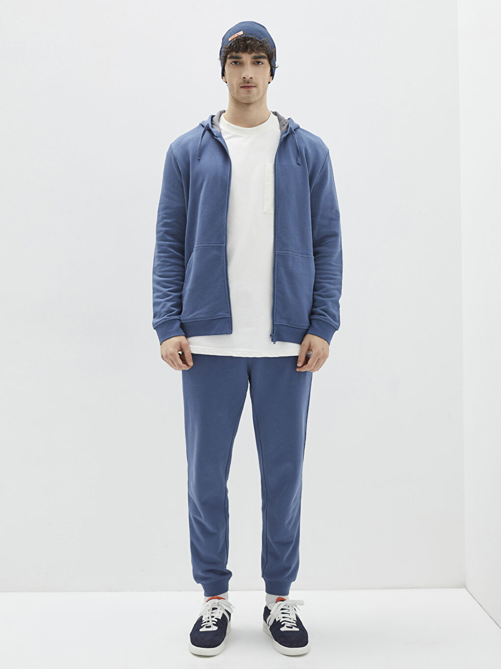 Lacivert Etiket Baskılı Erkek Triko Bere-1