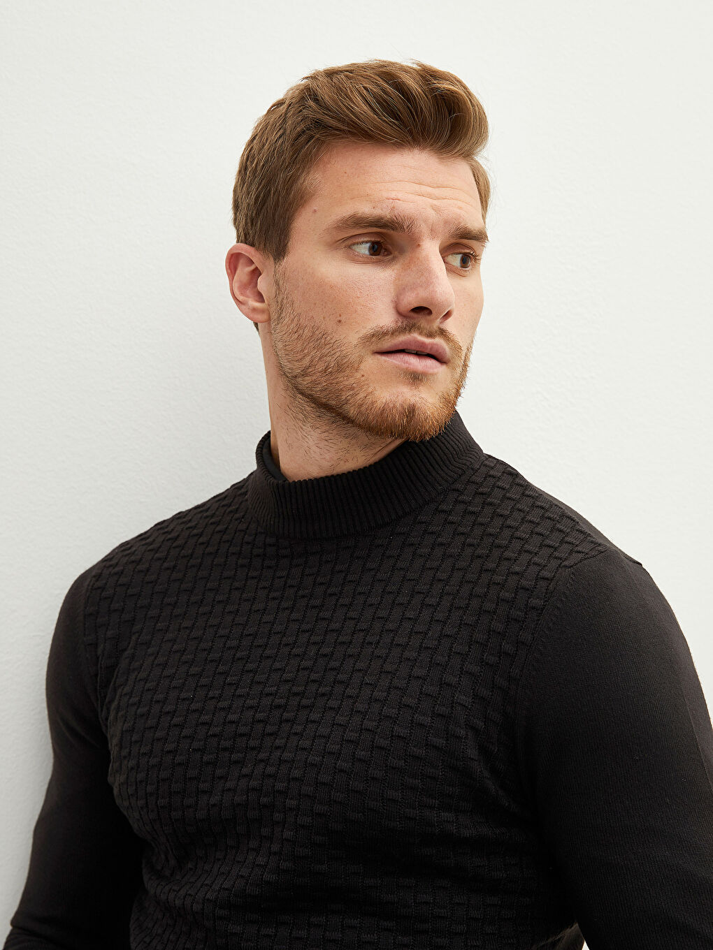 Siyah Yarım Balıkçı Yaka Uzun Kollu Desenli Erkek Triko Kazak-2