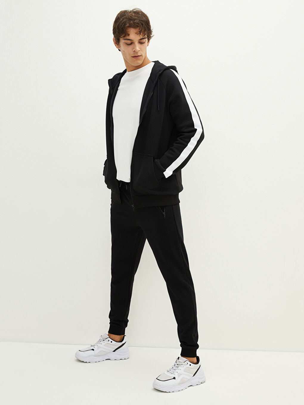 Siyah Slim Fit Erkek Jogger Eşofman Altı