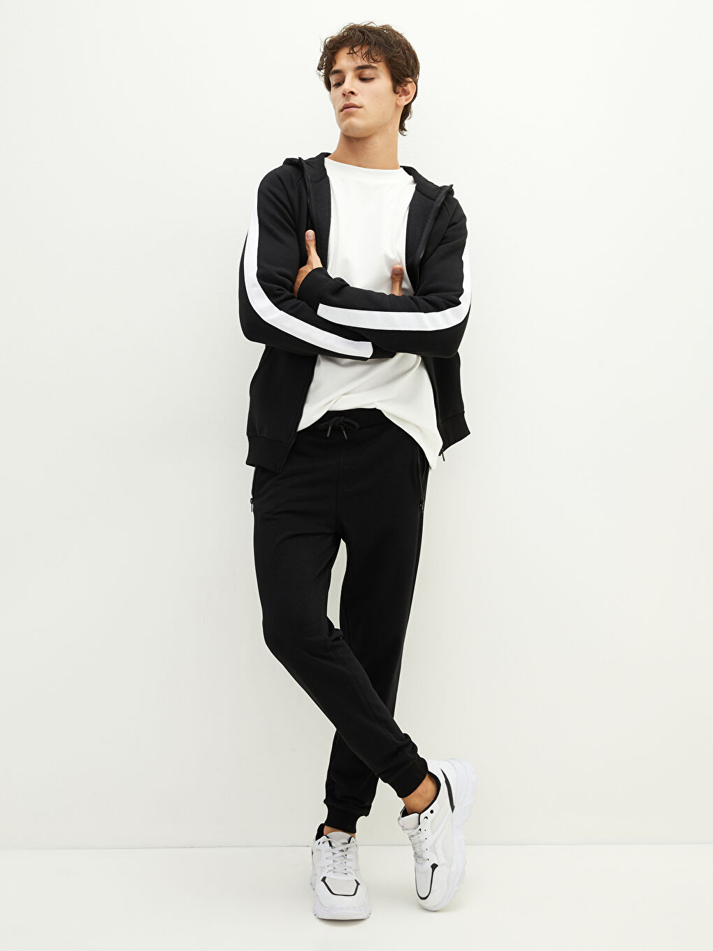 Siyah Slim Fit Erkek Jogger Eşofman Altı-1