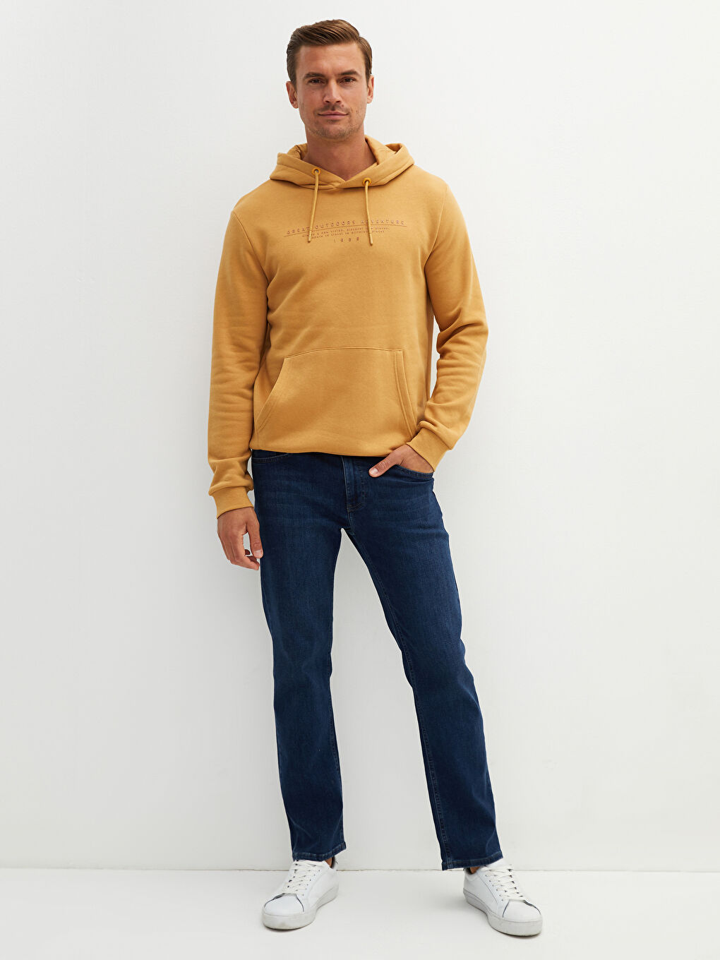 Uzun Kollu Baskılı Erkek Hoodie-1