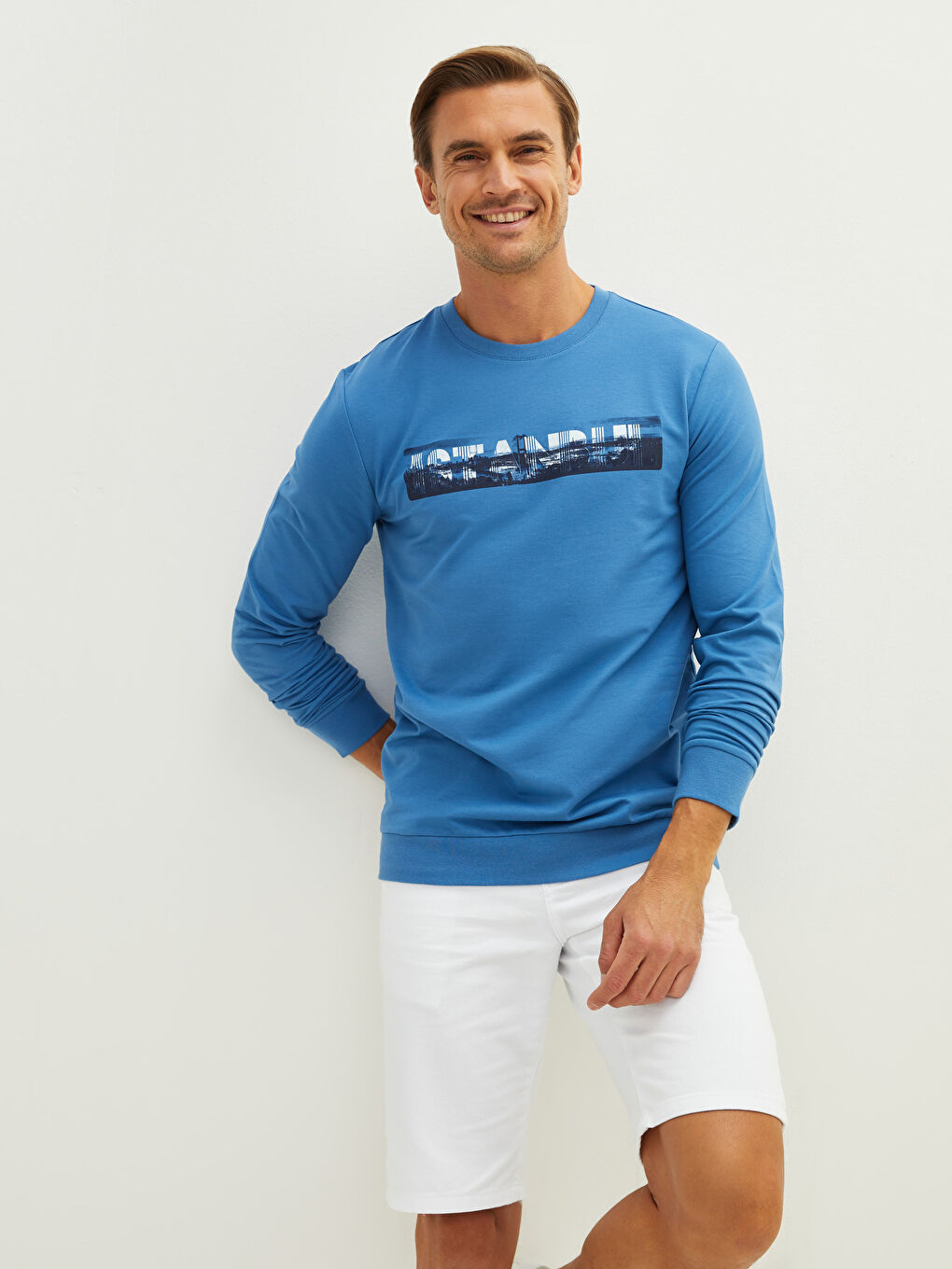 Mavi Bisiklet Yaka Uzun Kollu İstanbul Baskılı Erkek Sweatshirt