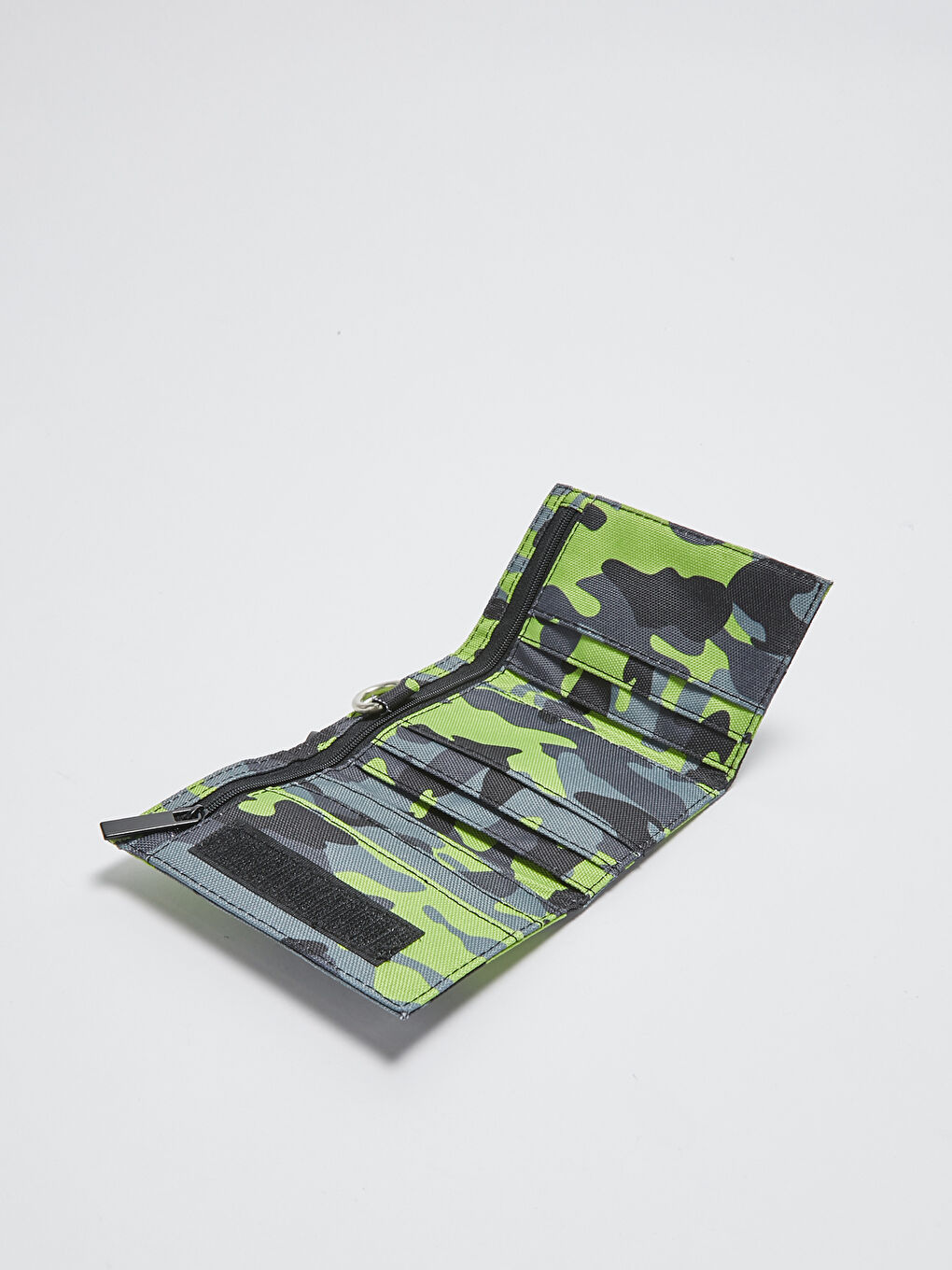 Erkek Çocuk Kamuflaj Desenli Cüzdan-2