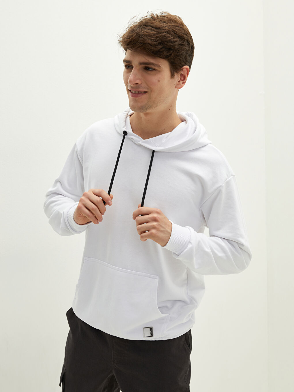 Beyaz Uzun Kollu Kalın Erkek Hoodie-4