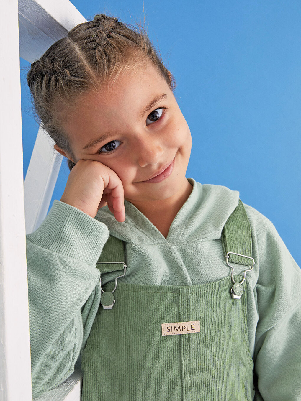 LCW Kids Quadratischer Kragen Schlichtes Samt Mädchen Lockeres Kleid -W12393Z4-GRW