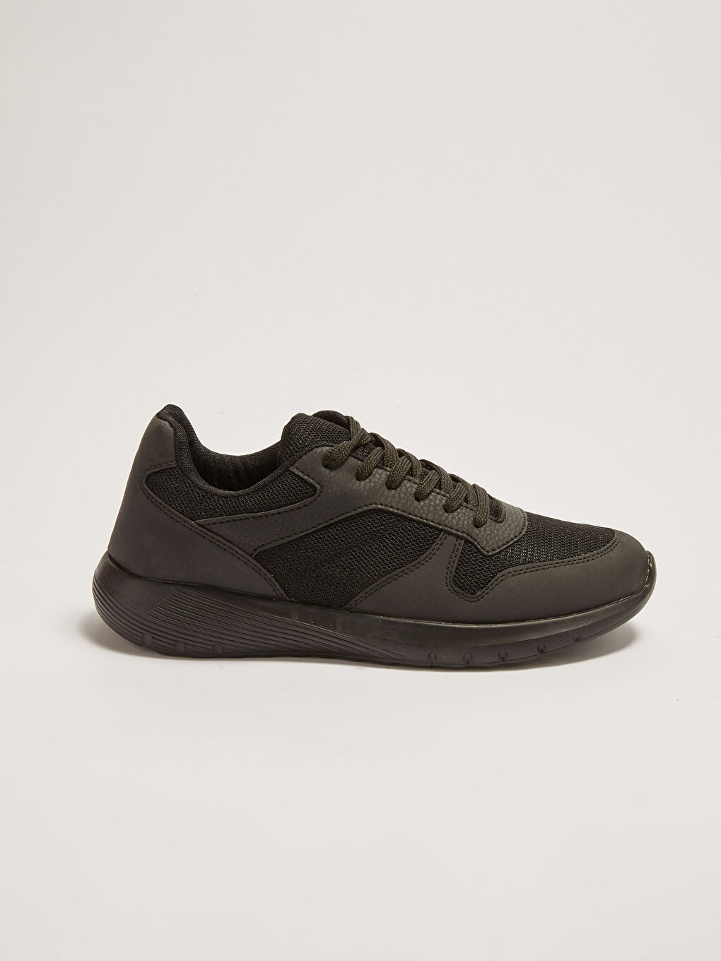 Siyah File Detaylı Bağcıklı Erkek Aktif Spor Ayakkabı-1