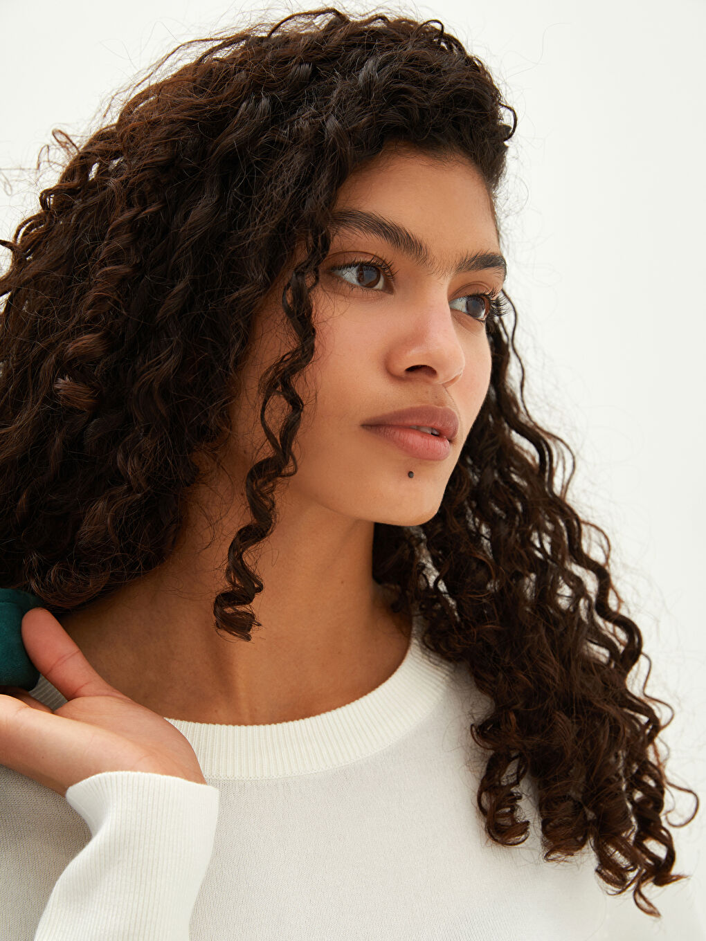 سترة تريكو سادة بياقة دائرية وأكمام طويلة للسيدات-2