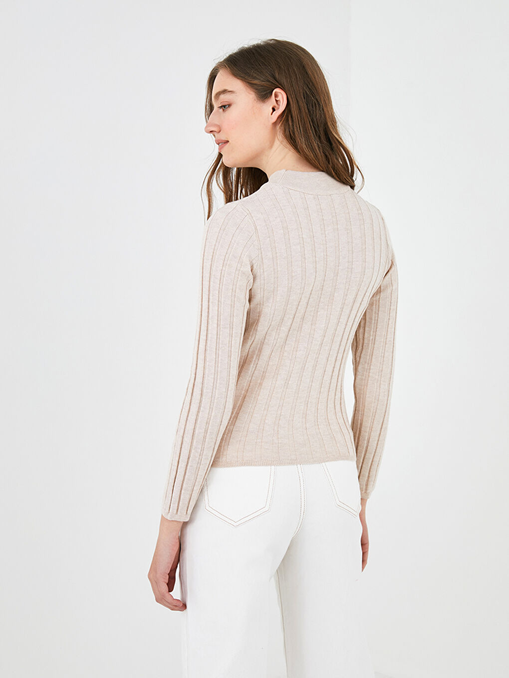 Bej Yarım Balıkçı Yaka Kadın Triko Kazak-3