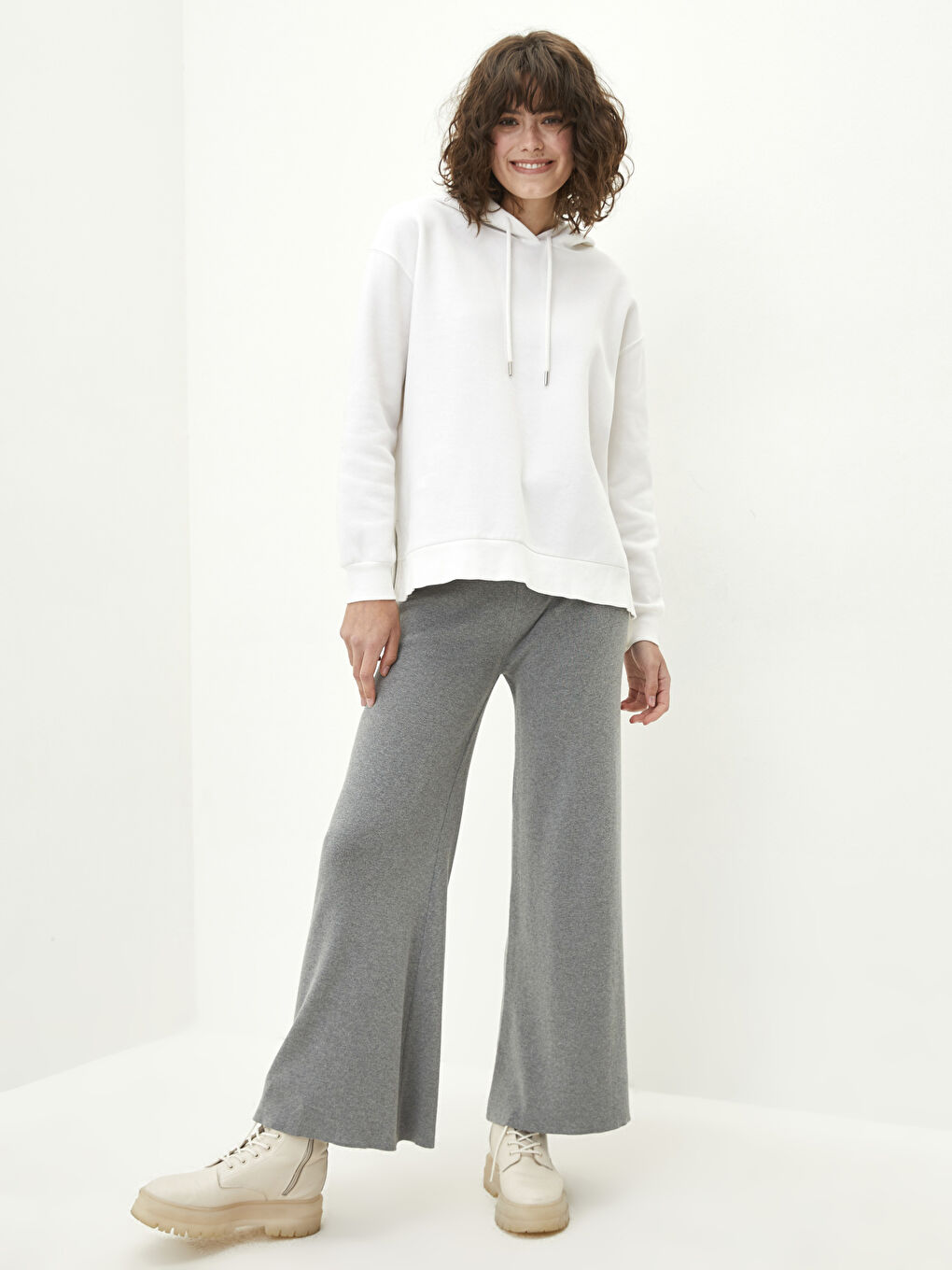 Elasticated Waist Plain Wide Leg Women's Knitwear Trousers-1