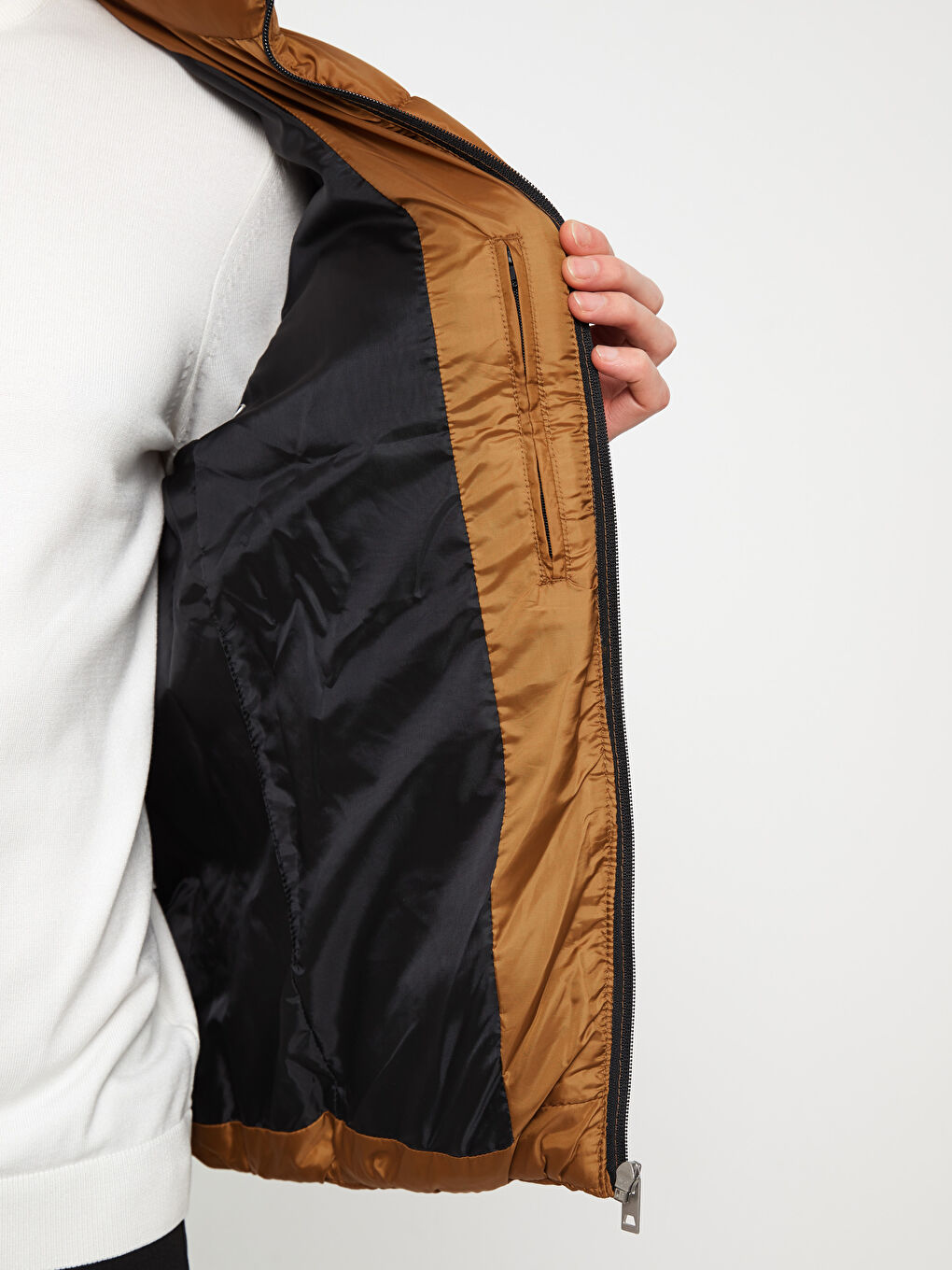 Kahverengi Slim Fit Dik Yaka Kalın Erkek Yelek-3