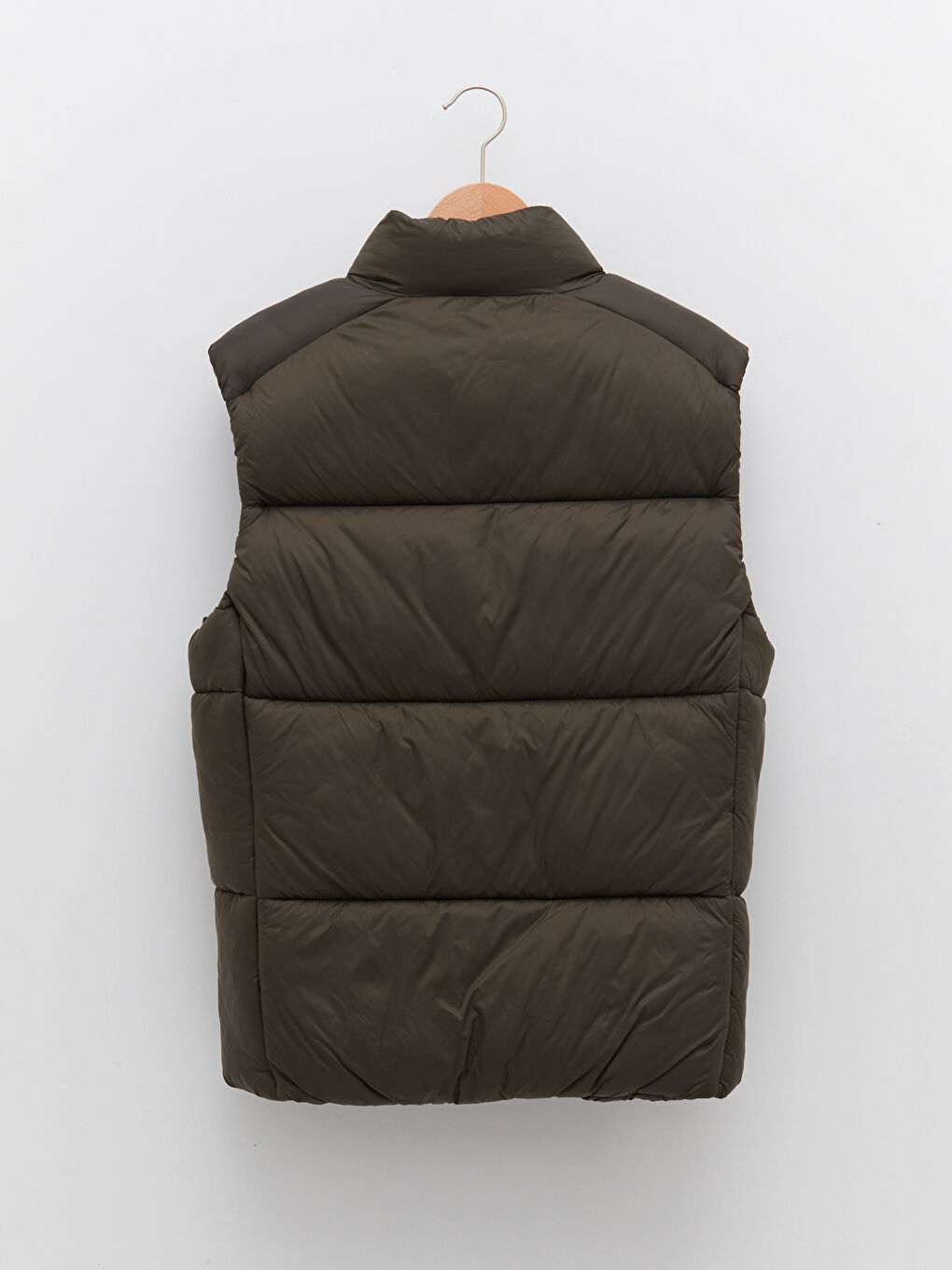 Schlank Geschnittene Dicke Weste Für Herren Mit Hohem Kragen-7