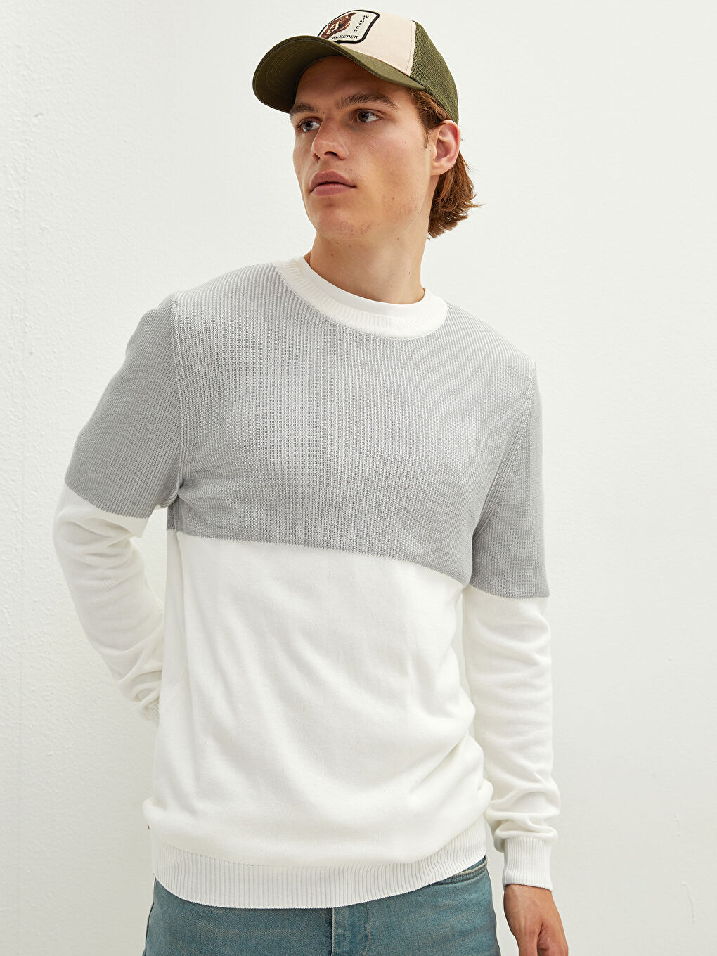 Crew Neck Long Sleeve Color Block Men's Knitwear Sweater-1