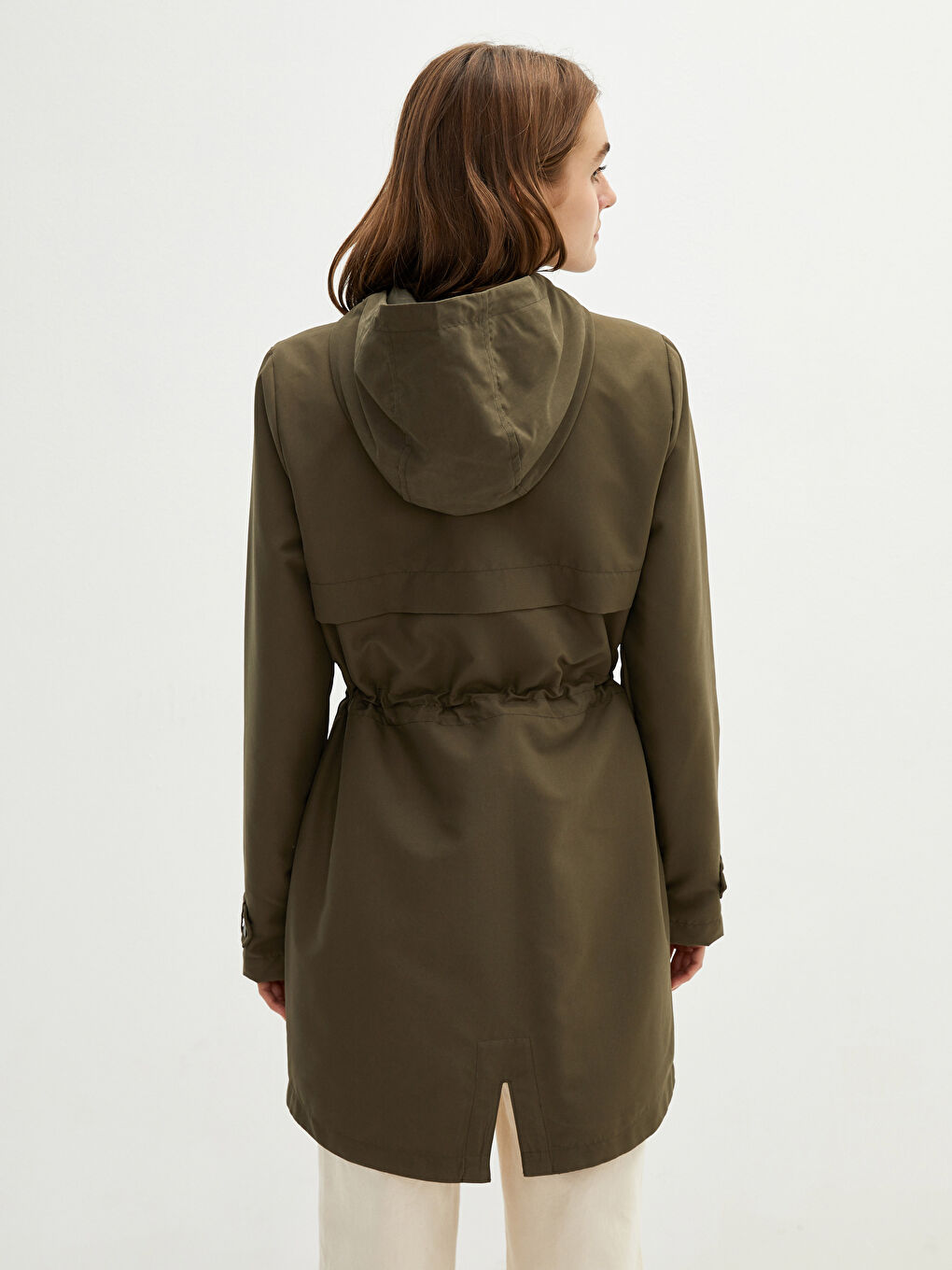 Haki Kapüşonlu Düz Uzun Kollu İnce Kadın Mont-9