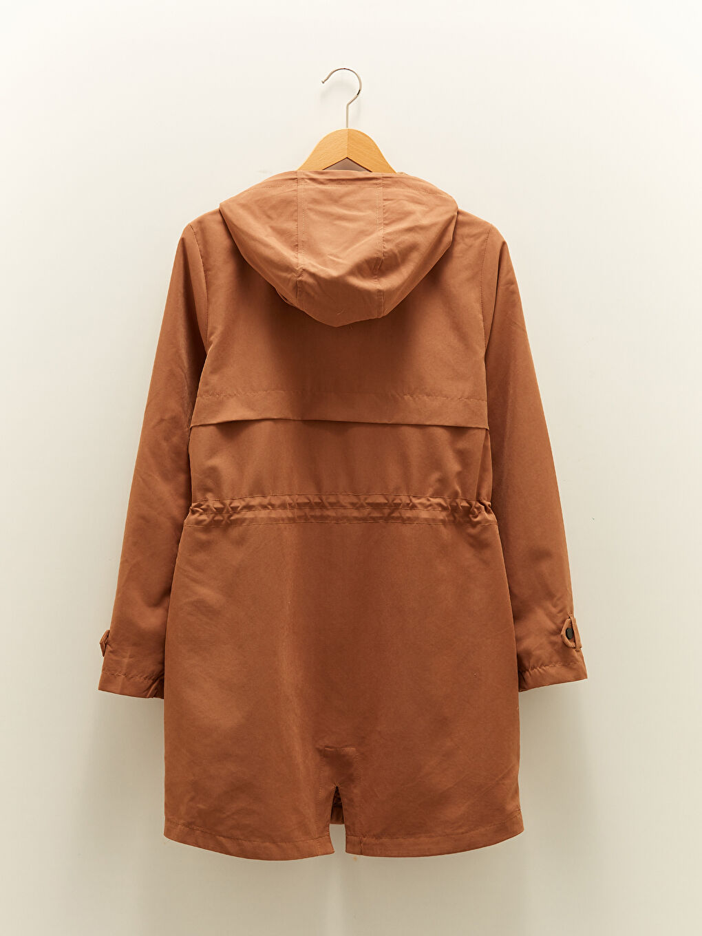 Kahverengi Kapüşonlu Düz Uzun Kollu İnce Kadın Mont-6