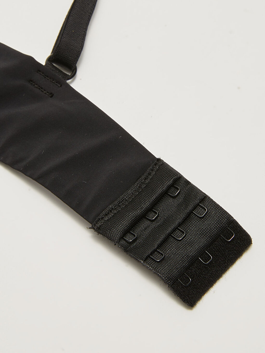 Siyah Balenli Dolgusuz Düz Tişört Sütyen-4