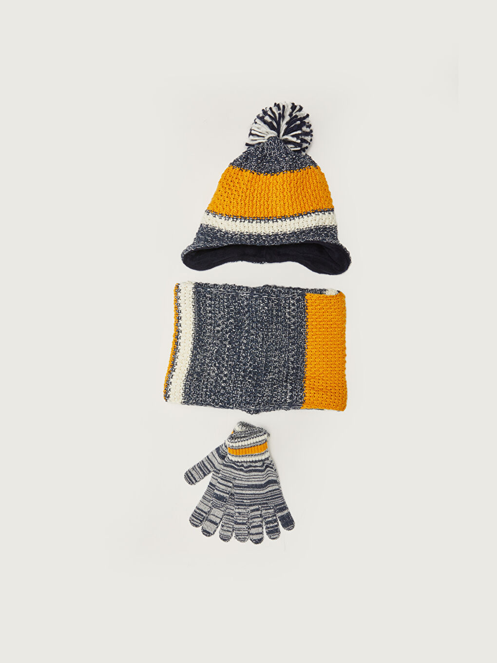 LCW ACCESSORIES Boys Beanie Gloves and Snood -W12748Z4-D3X