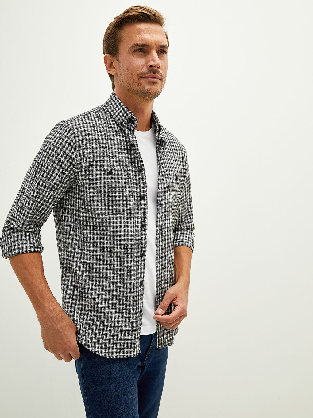 LCWAIKIKI Classic Regular Fit Long Sleeve Plaid Gabardine Men's Shirt -W12771Z8-LKX