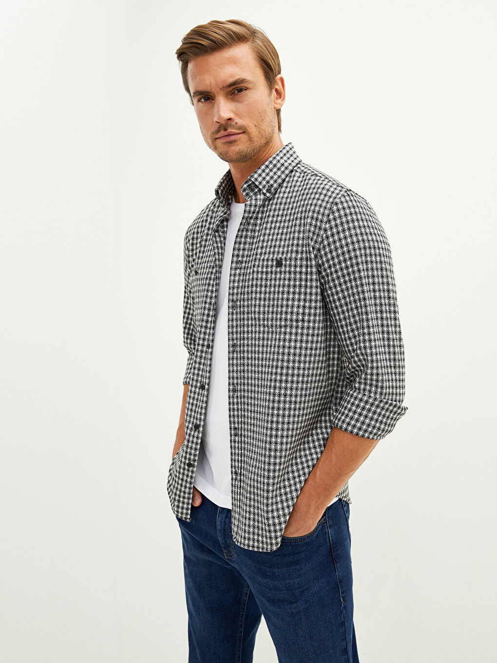 LCWAIKIKI Classic Regular Fit Long Sleeve Plaid Gabardine Men's Shirt -W12771Z8-LKX