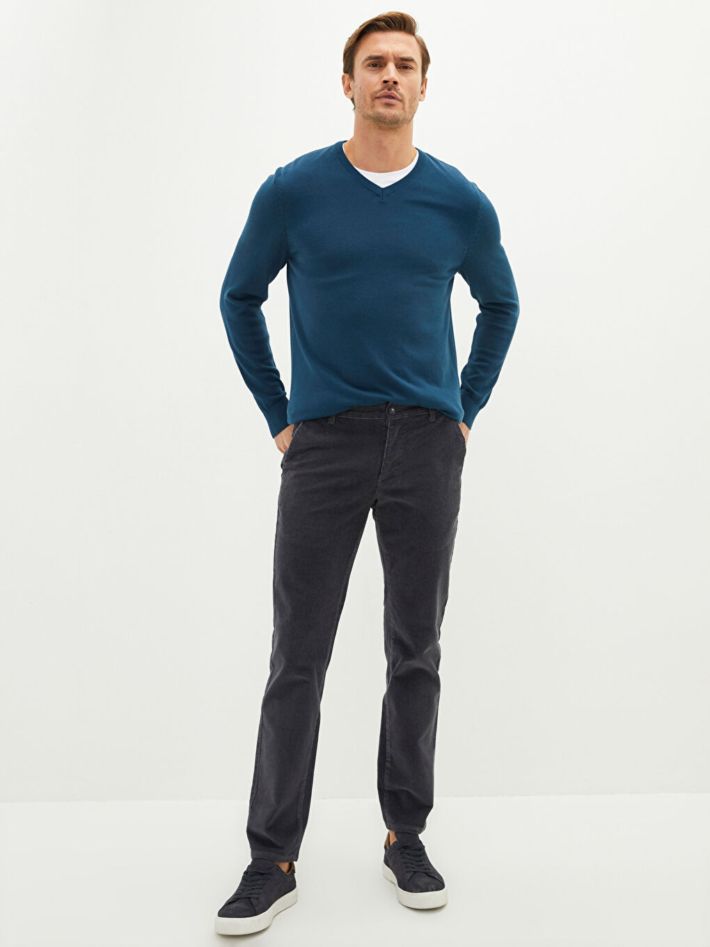 Antrasit Standart Kalıp Kadife Erkek Chino Pantolon-1