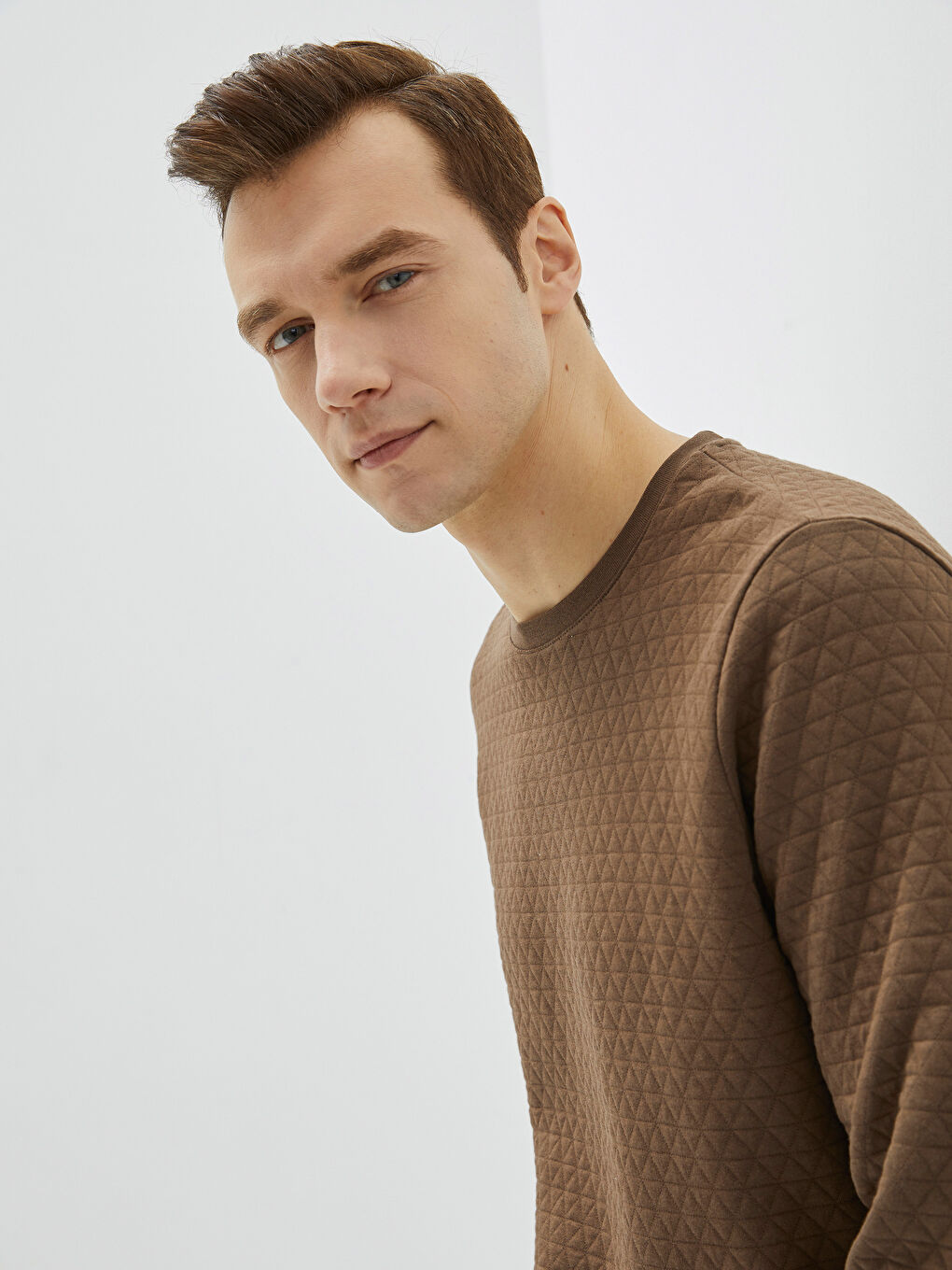 Kahverengi Bisiklet Yaka Uzun Kollu Erkek Sweatshirt