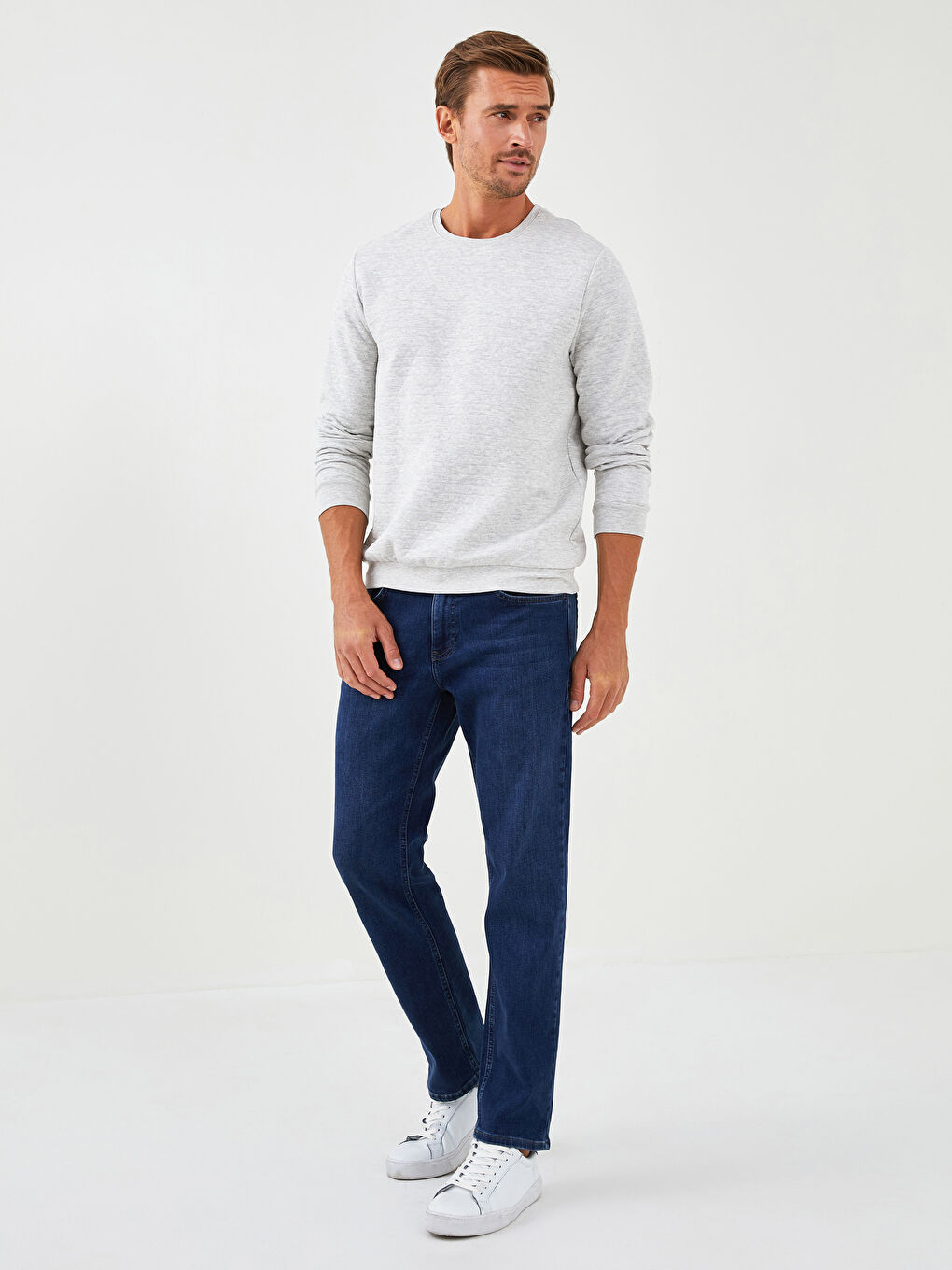 Sweat-shirt à Manches Longues pour Hommes avec Col Rond-2