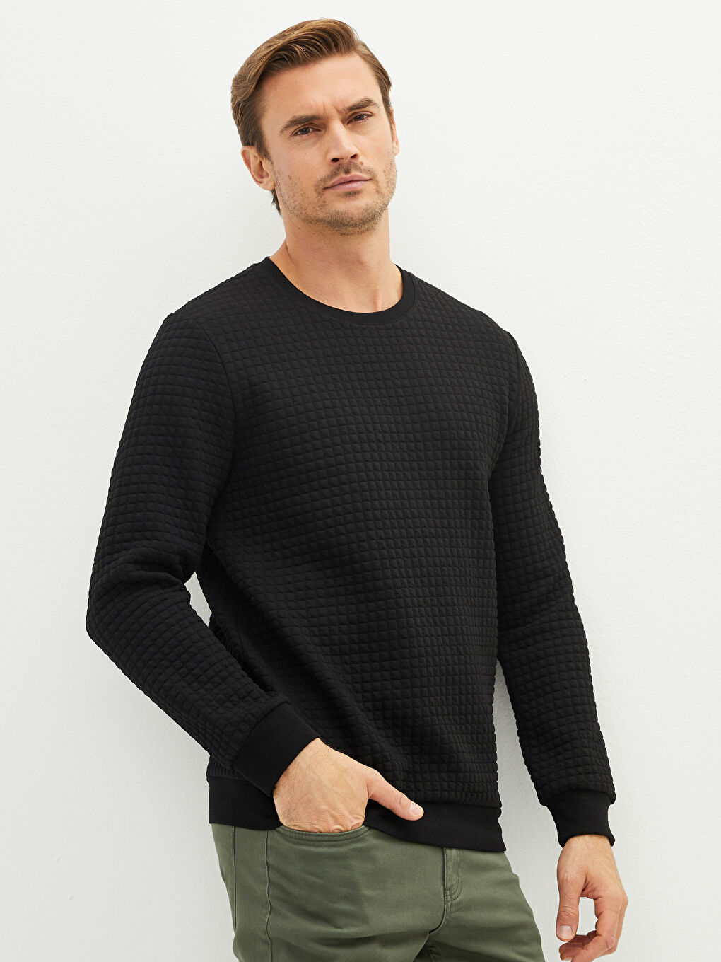 سويت شيرت كم طويل بياقة دائرية للرجال-1