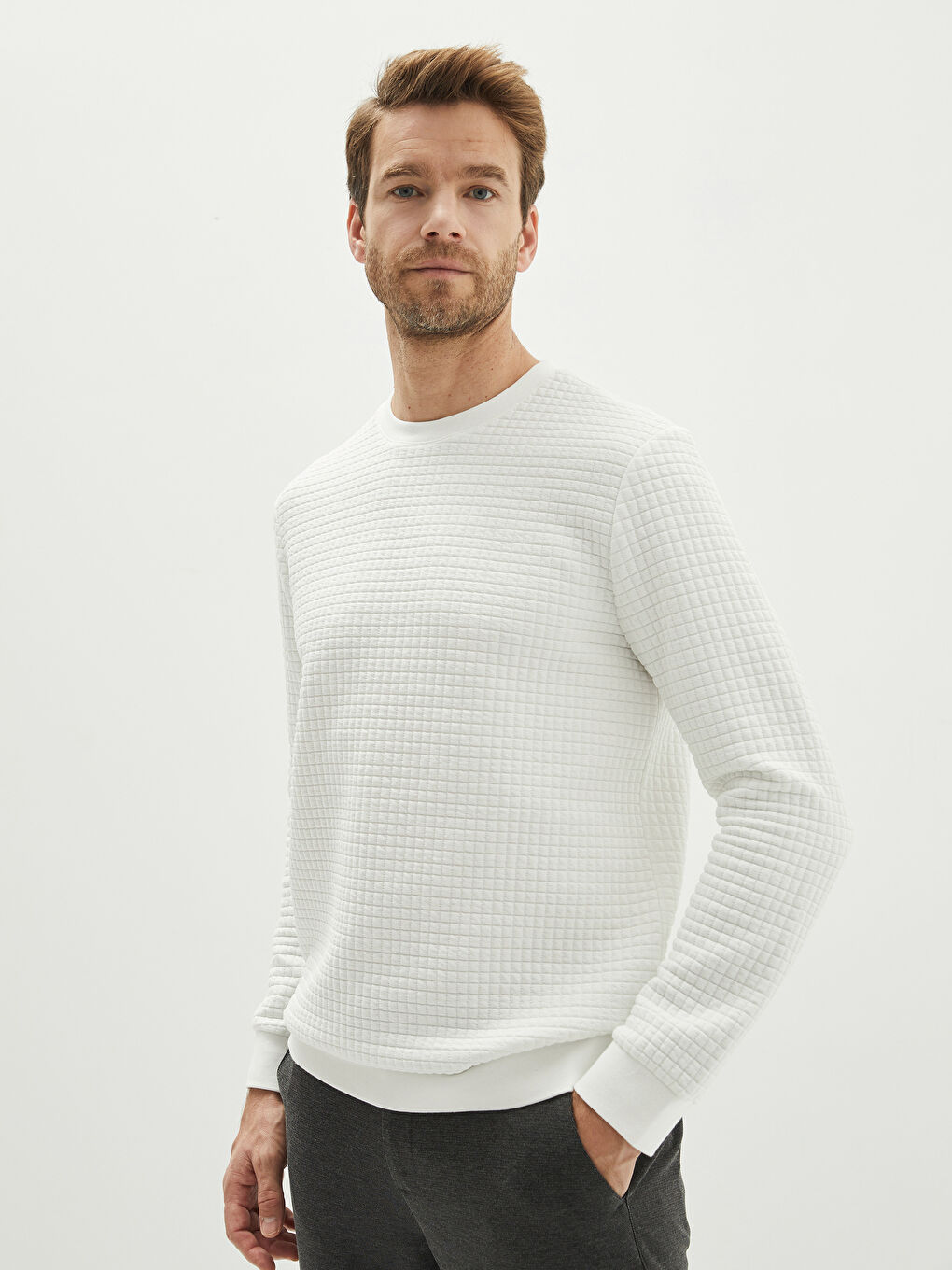 Ekru Bisiklet Yaka Uzun Kollu Erkek Sweatshirt