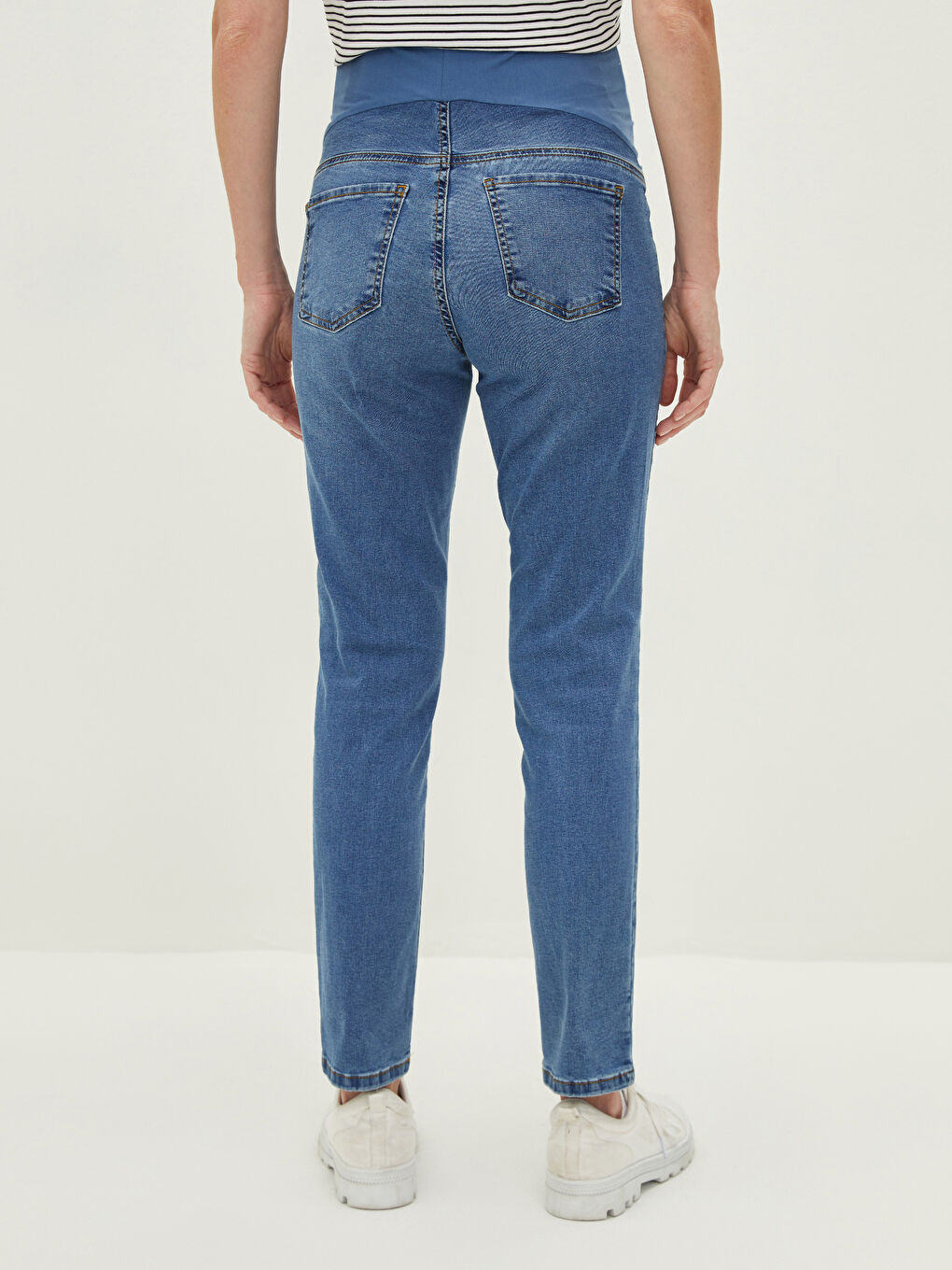 İndigo Karın Panelli Boyfriend Fit Yırtık Detaylı Hamile Rodeo Jean Pantolon-3