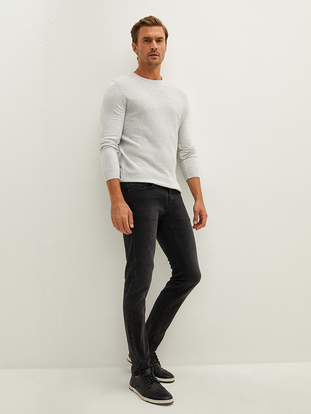 Crew Neck Long Sleeve Men's Tricot Sweater-3