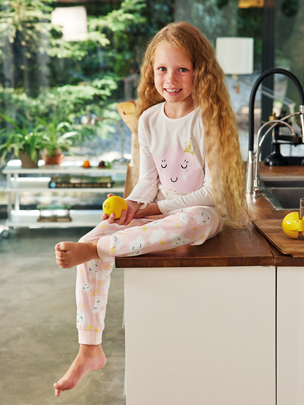 Crew Neck Printed Long Sleeve Girls' Pyjama Set-1