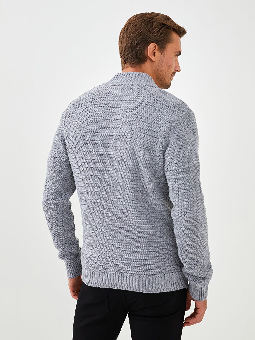 Cardigan en Tricot à Manches Longues avec Col Roulé pour Hommes de Coupe Standard-4