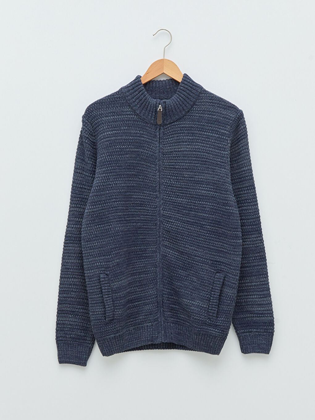 Cardigan en Tricot à Manches Longues avec Col Roulé pour Hommes de Coupe Standard-5