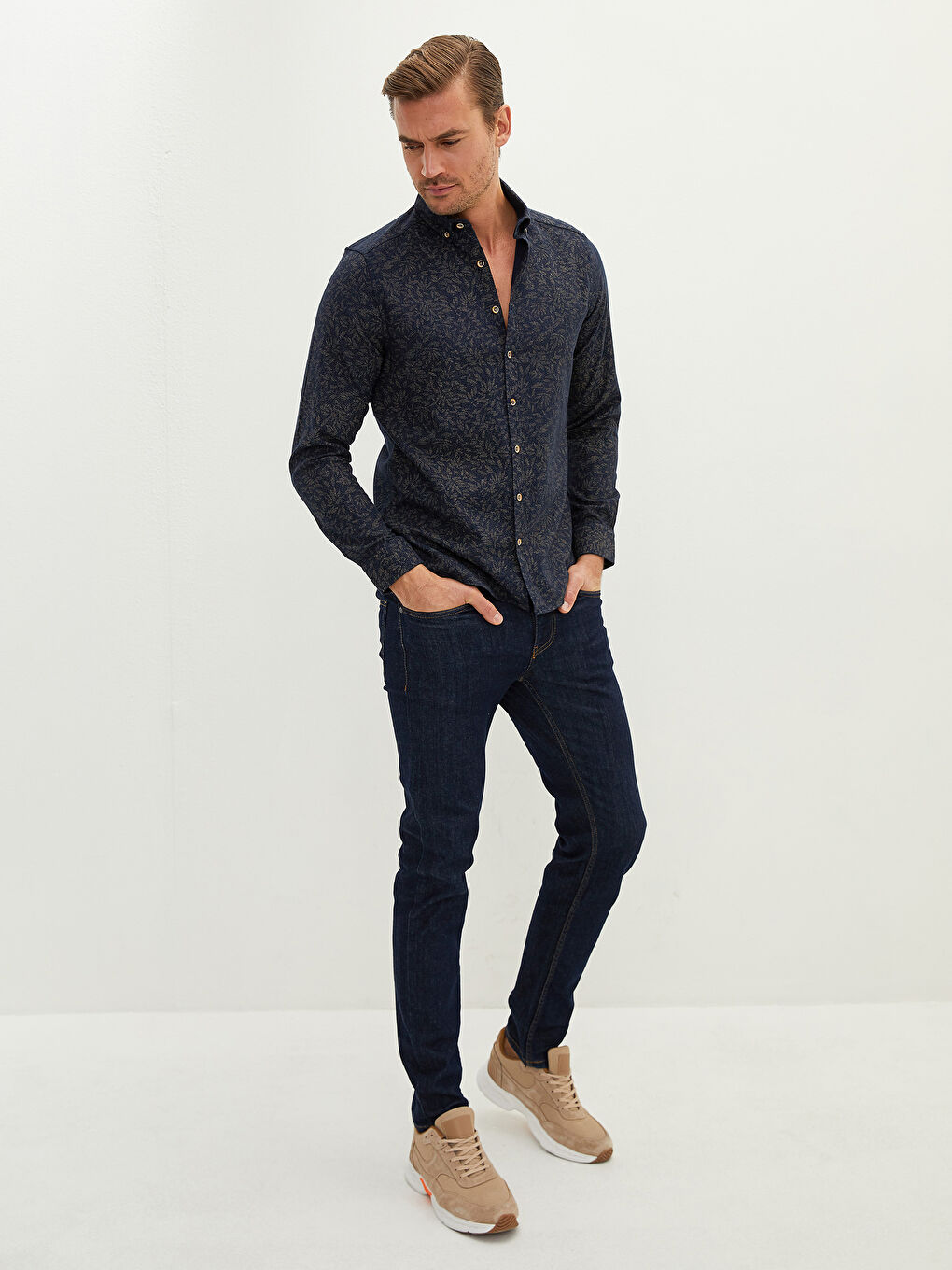 ерлерге арналған өрнекті ұзын жеңді тар пішімді саржа жейде-3