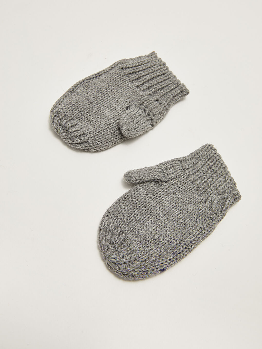 Узорчатый Комплект Шапки и Перчаток для Мальчика, Вязаный Трикотаж, 2 шт.-1