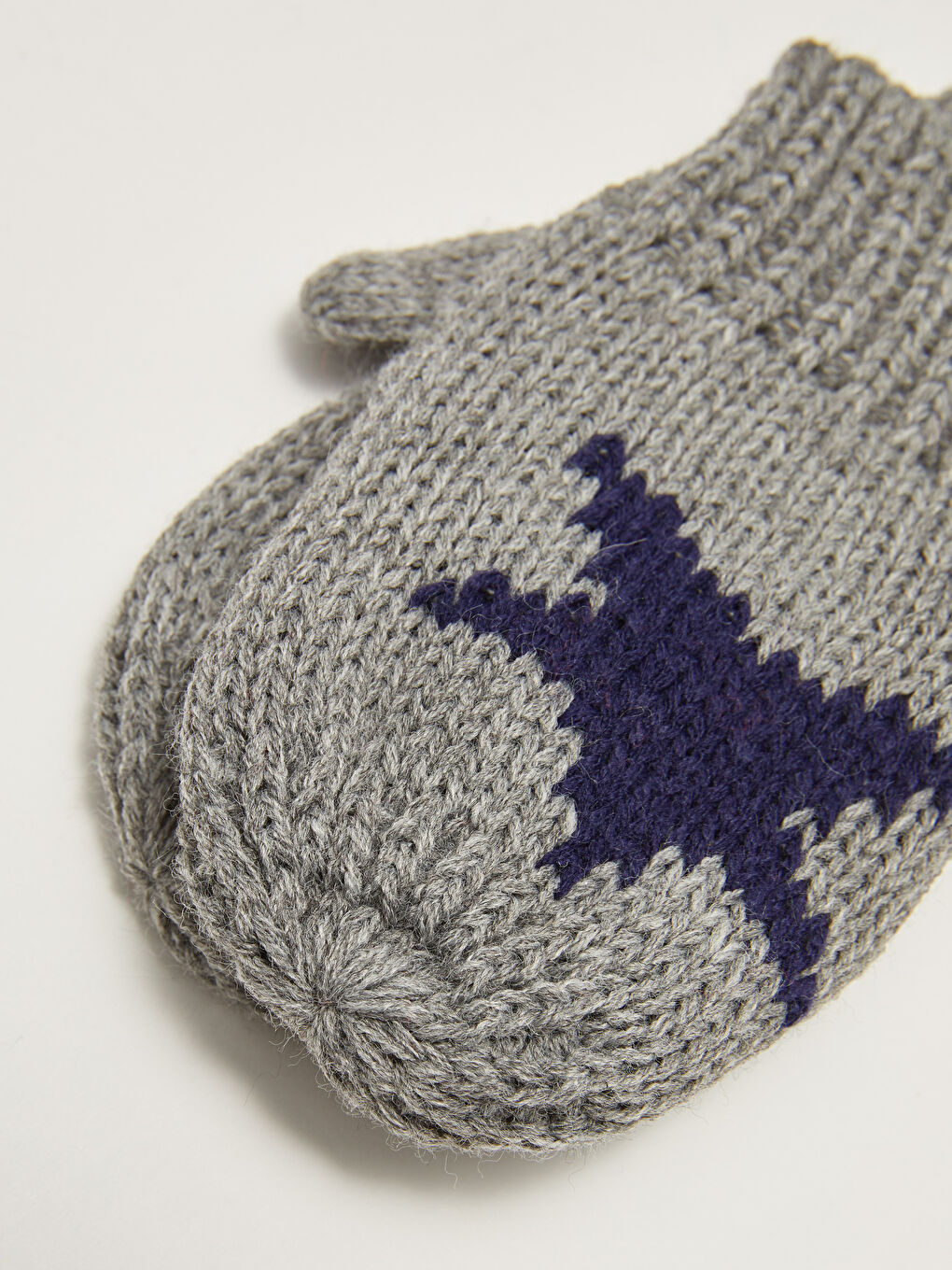 Узорчатый Комплект Шапки и Перчаток для Мальчика, Вязаный Трикотаж, 2 шт.-3