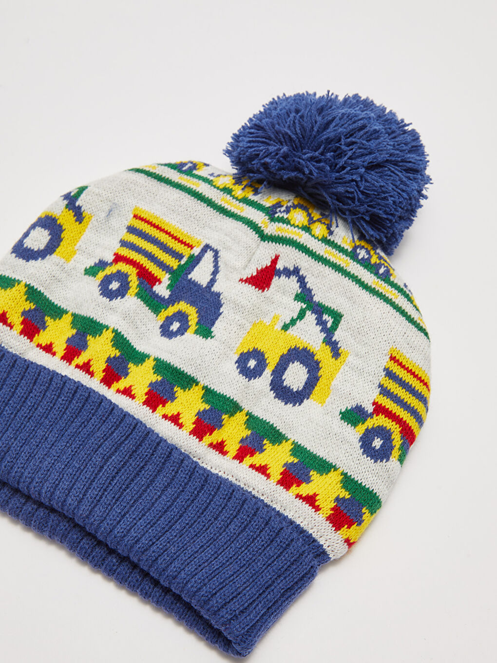 Štampani pleteni šal, kapa i rukavice za bebe dečake - set od 3 komada-1