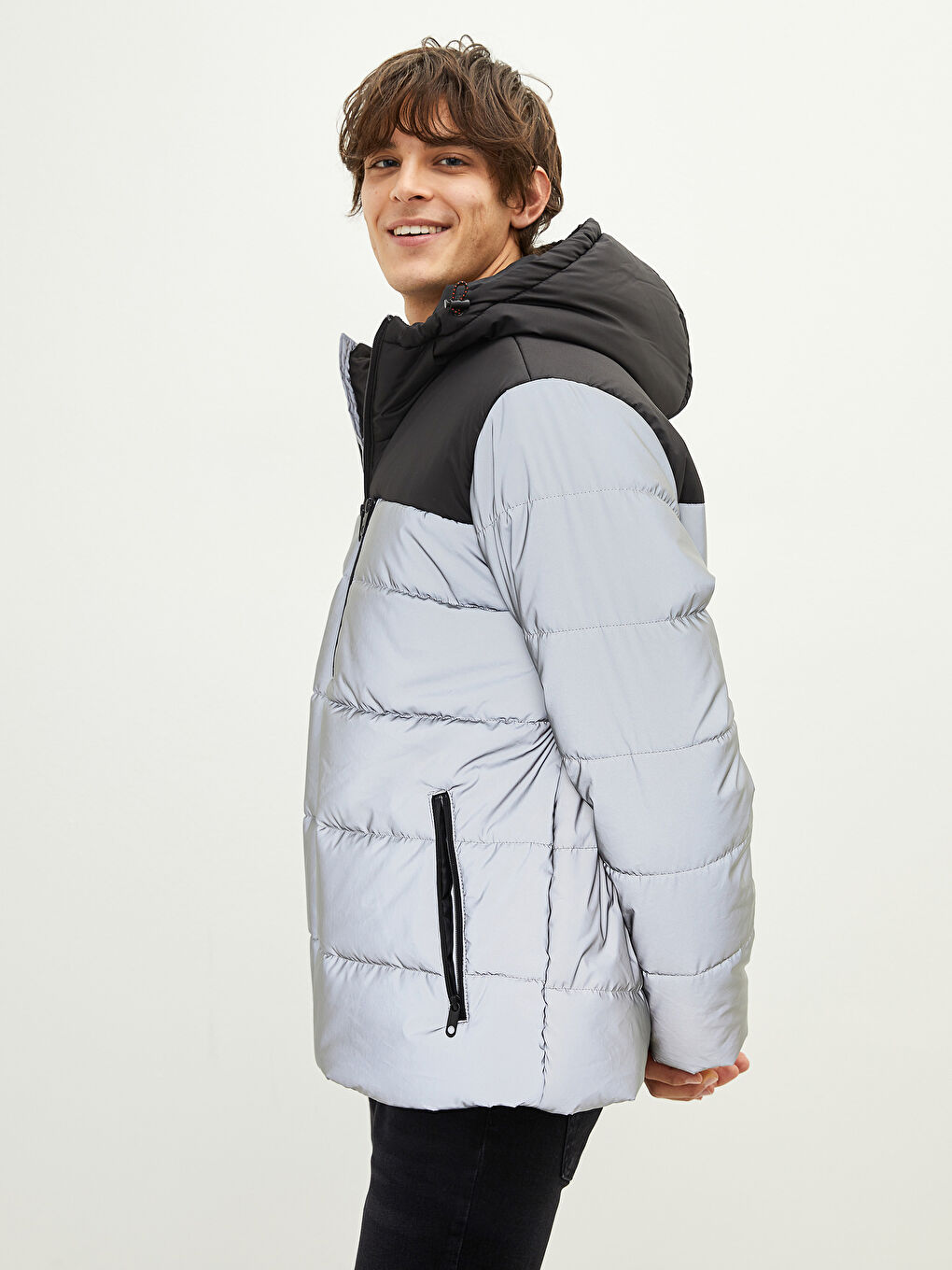 Standard Fit Hooded Men's Puffer Coat-2