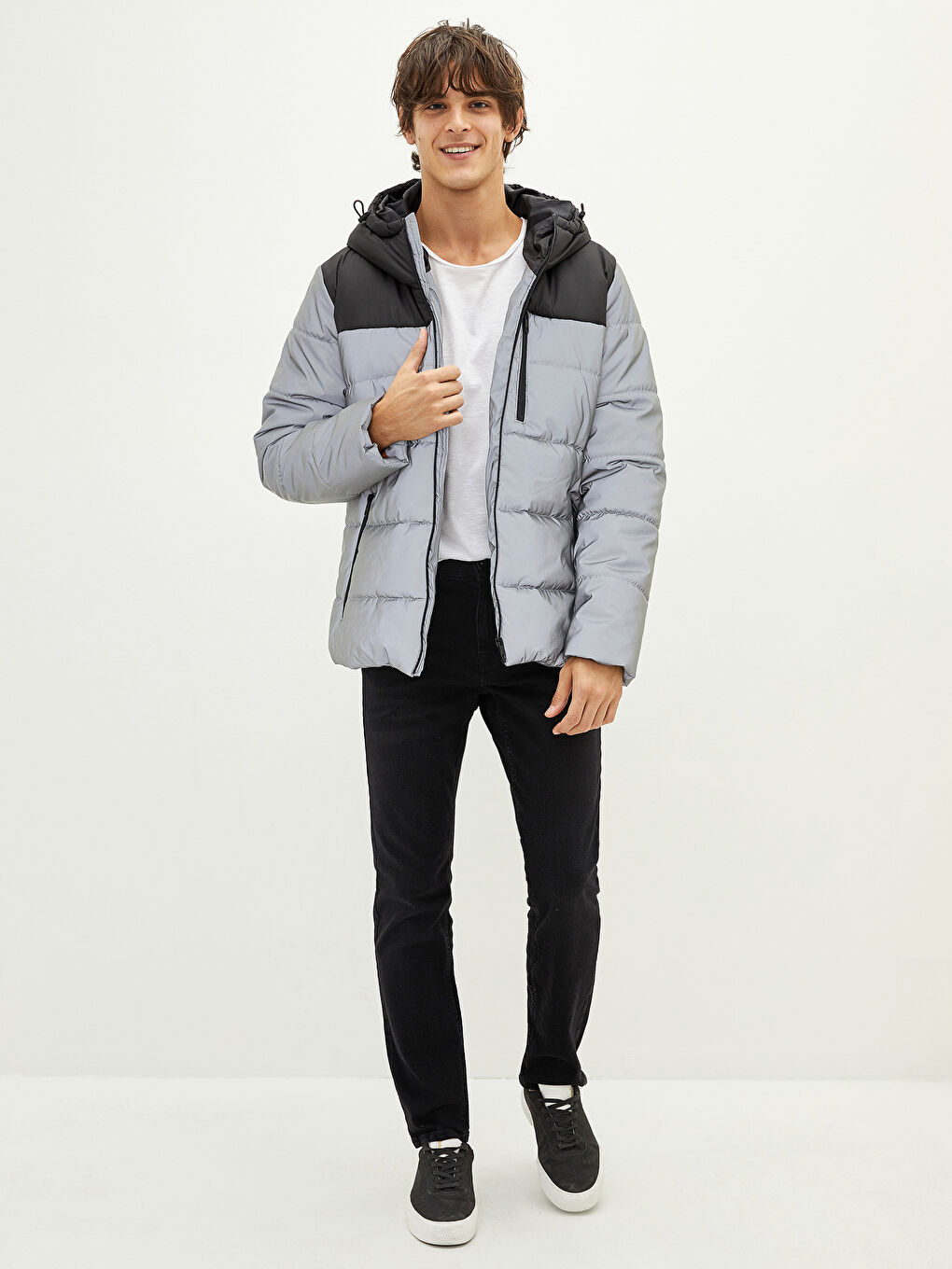 Standard Fit Hooded Men's Puffer Coat-4