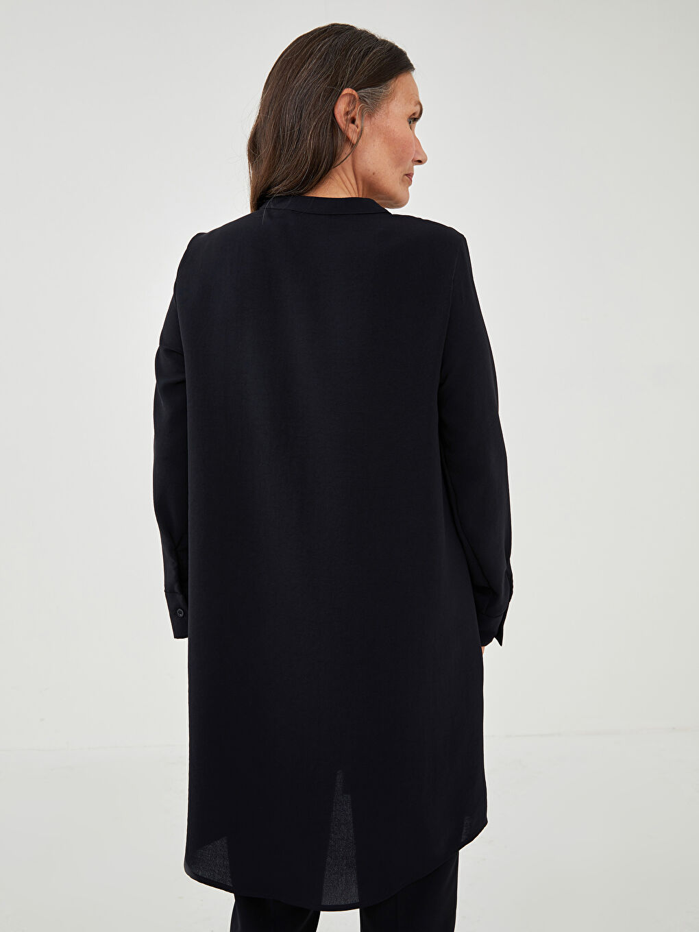 LCW Grace Grandad Collar Shiny Shimmer Detailed Long Sleeve Medina Silk Fabric Women's Tunic -W13177Z8-CVL