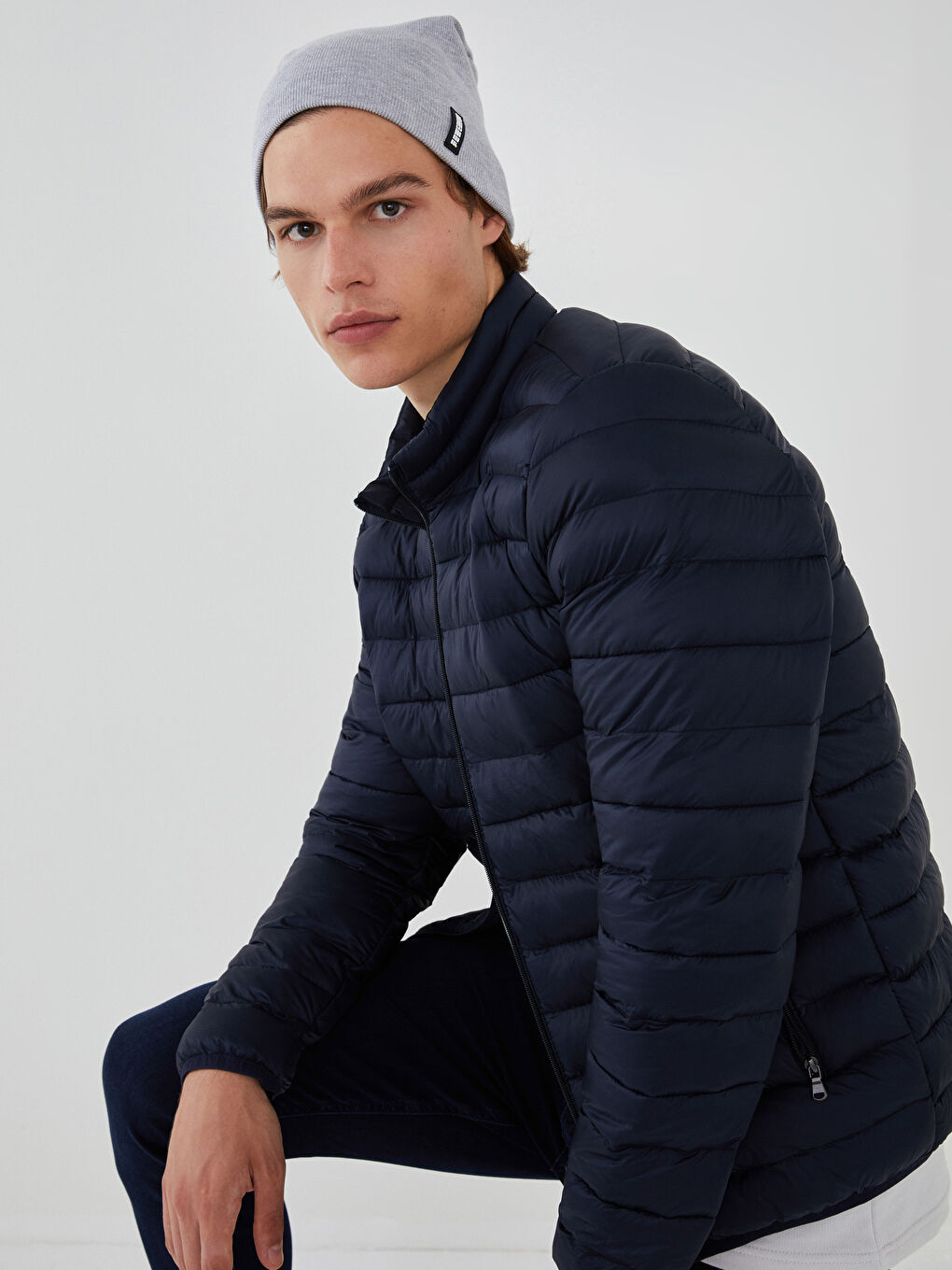 Gri Etiket Baskılı Erkek Triko Bere-1