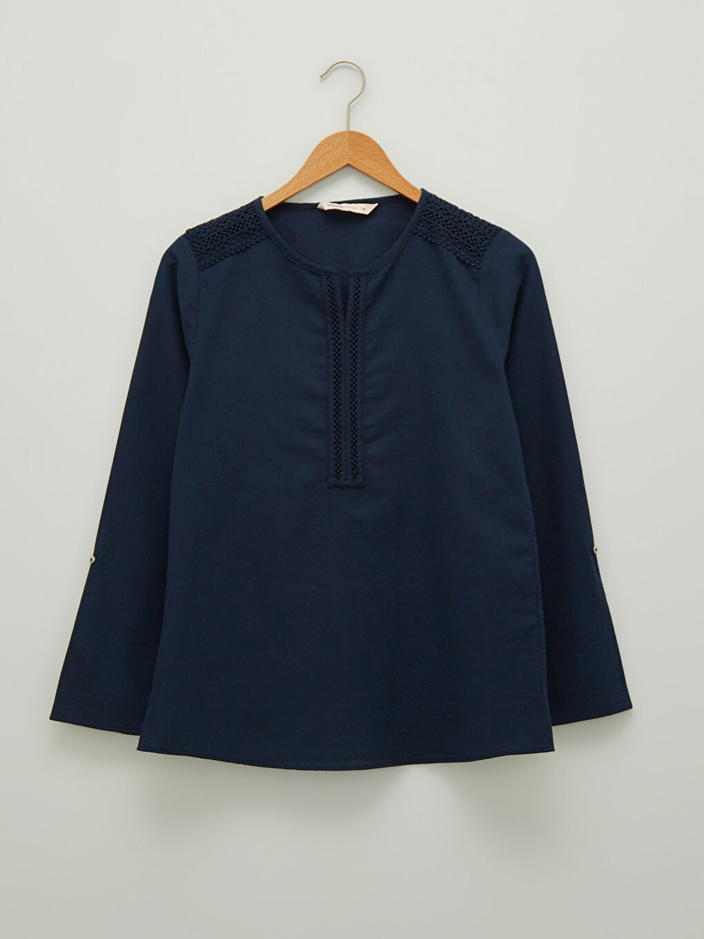 LCW Grace Women's Henley Neckline Lace Detailed Long Sleeve Cotton Blouse -W13213Z8-HME