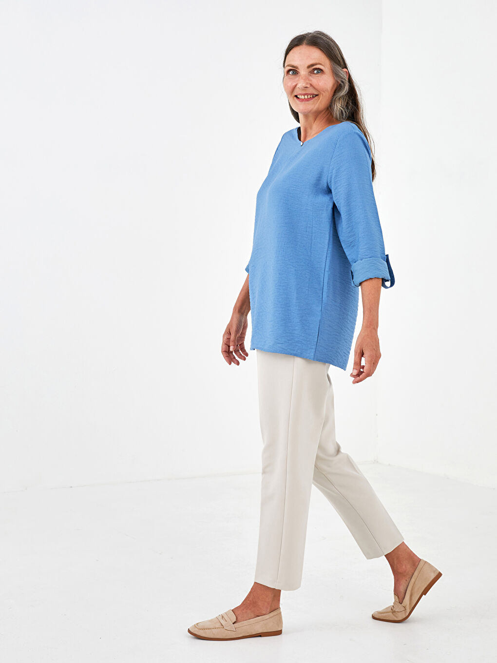 Notch Neck Plain Long Sleeve Women's Blouse-2